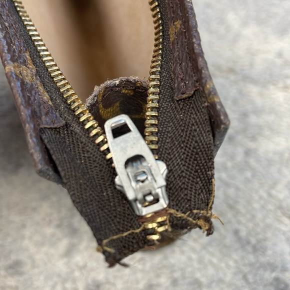 Vintage Louis Vuitton Monogram Bucket Pouch GM Pochette Clutch Toiletry Bag - Picture 15 of 16